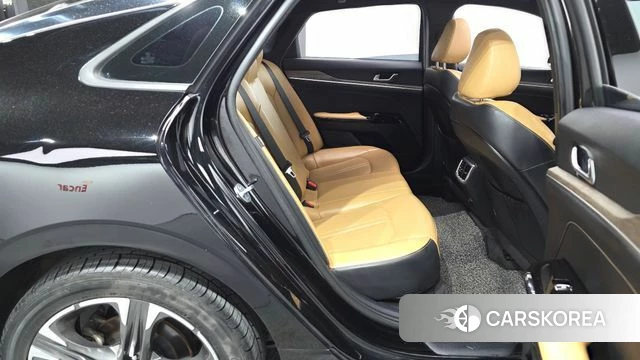 Kia K5 3rd generation 2021 Черный из Кореи, фото 2