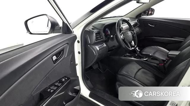 Ssangyong Berry New Tivoli 2022 Белый из Кореи, фото 2