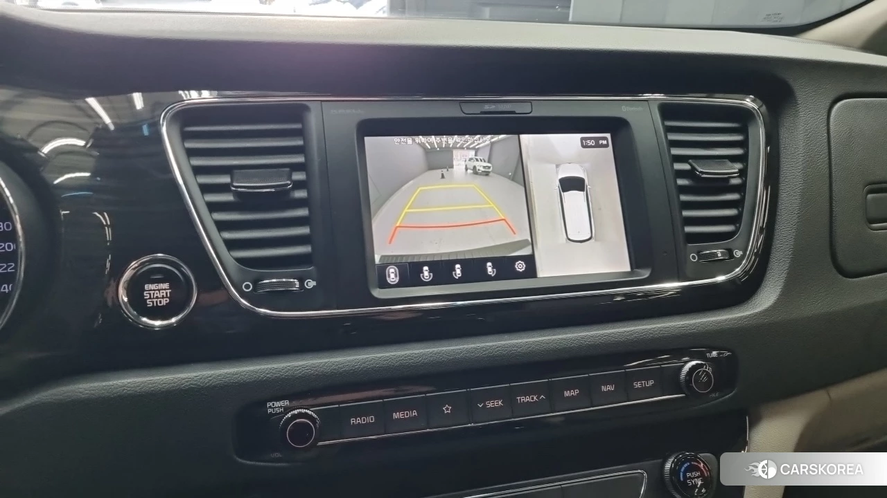 Kia The New Carnival 2019 Серебряный из Кореи, фото 2