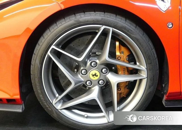 Ferrari F8 Spider 2021 Красный из Кореи, фото 2