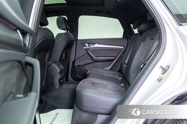 Audi Q5L 2024 Белый из Китая, фото 2