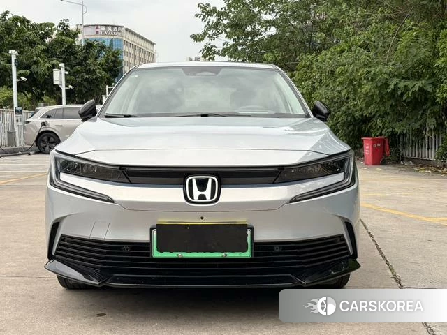 Honda e:NP2 2024 Серебристо-серый из Китая, фото 2