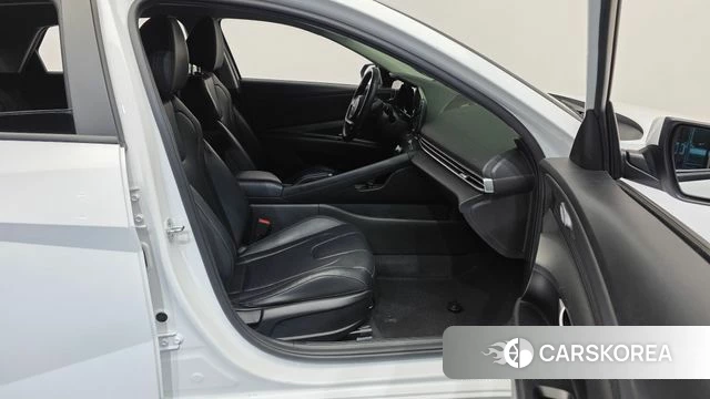 Hyundai Avante (CN7) 2021 Белый из Кореи, фото 2
