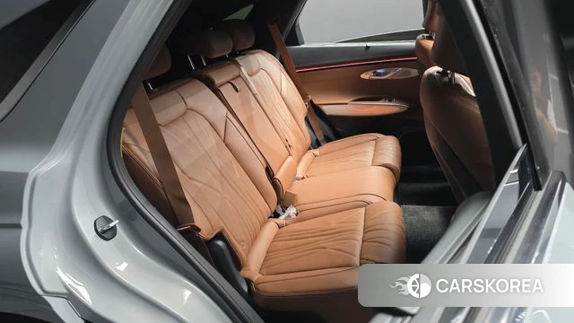 Genesis GV70 2026 Светло-серебряный цвет из Кореи, фото 2