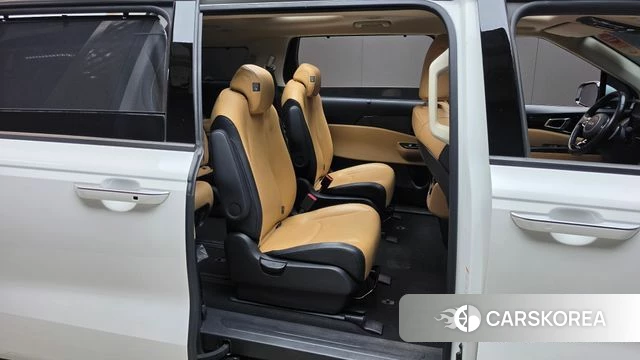 Kia Carnival 4th generation 2022 Белый из Кореи, фото 2