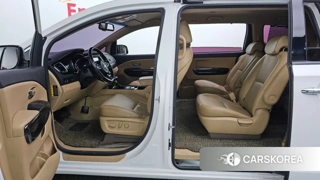 Kia All New Carnival 2018 Белый из Кореи, фото 2