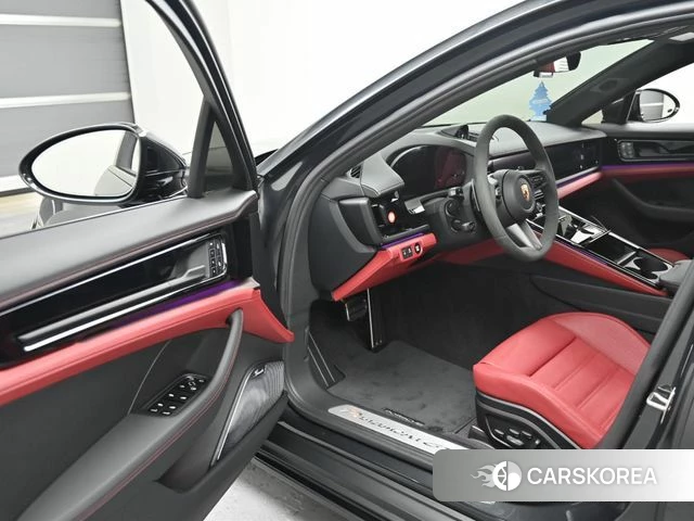 Porsche Panamera (976) 2025 Серый из Кореи, фото 2