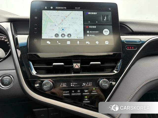 Toyota Camry 2023 Белый из Китая, фото 2