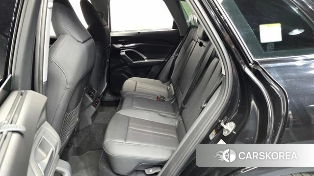 Audi Q5 (80A) 2025 Черный из Кореи, фото 2