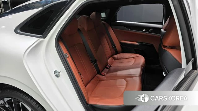 Kia The New K5 3rd generation 2024 Белый из Кореи, фото 2