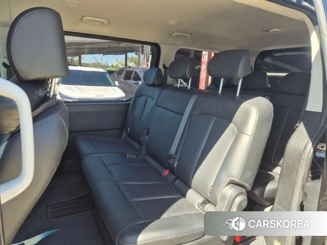 Hyundai Staria 2025 Черный из Кореи, фото 2