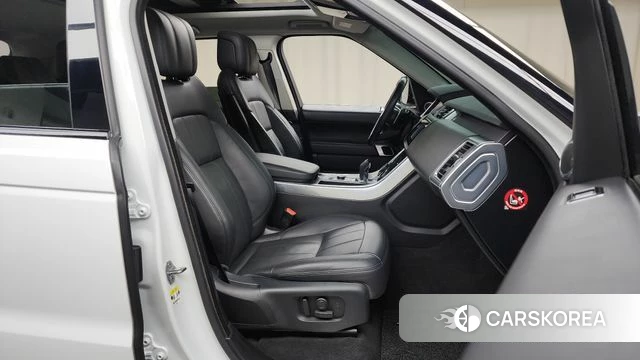 Land Rover Range Rover Sport 2nd Generation 2018 Белый из Кореи, фото 2