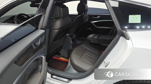 Audi A7 (4K) 2020 Белый из Кореи, фото 2