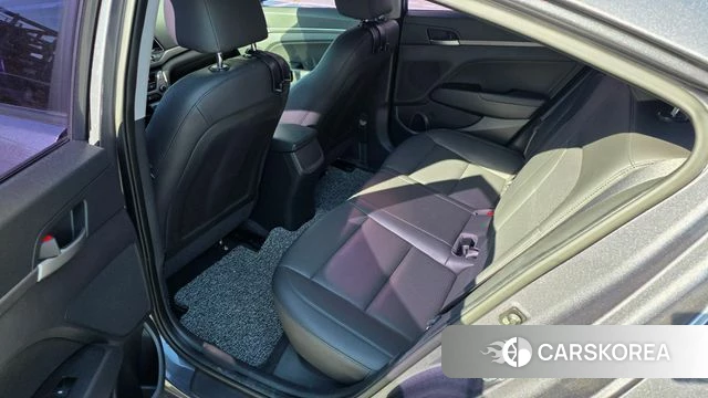 Hyundai Avante AD 2018 Серый из Кореи, фото 2