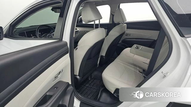 Hyundai The New Tucson (NX4) 2024 Белый из Кореи, фото 2