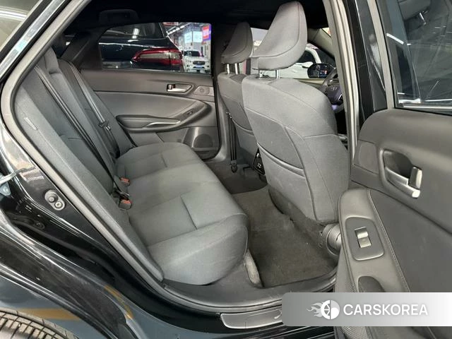Toyota Avalon 2024 Черный из Китая, фото 2