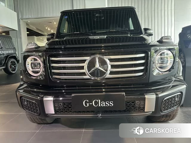 Mercedes-Benz G-Class 2025 Черный из Китая, фото 2