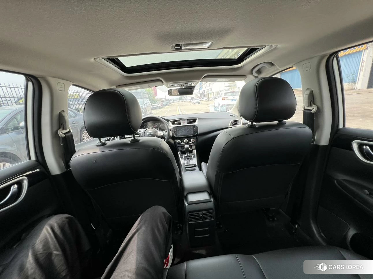 Nissan Sylphy 2021 Белый из Китая, фото 2