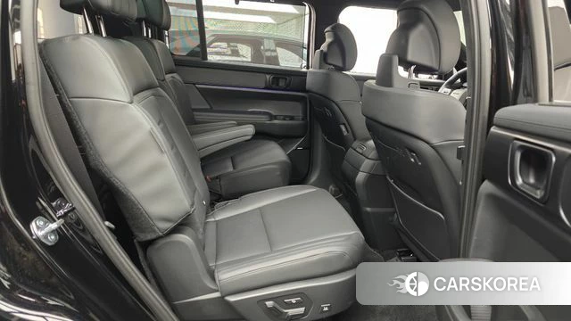 Hyundai Santa Fe (MX5) 2026 Черный из Кореи, фото 2