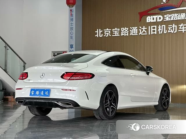 Mercedes-Benz C-class 2022 Белый из Китая, фото 2