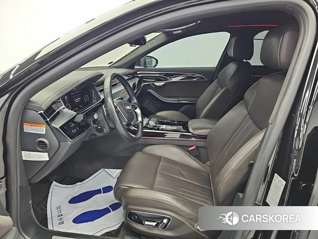 Audi A8 (D5) 2021 Черный из Кореи, фото 2