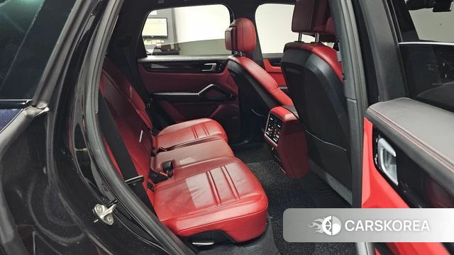 Porsche Cayenne (PO536) 2020 Черный из Кореи, фото 2