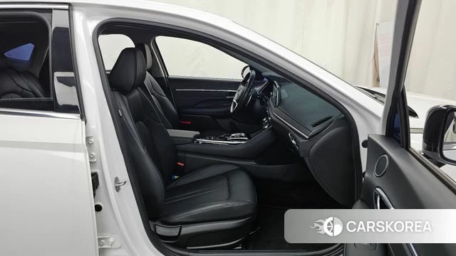 Hyundai Sonata (DN8) 2022 Белый из Кореи, фото 2