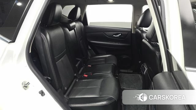 Nissan X Trail 2018 Белый из Кореи, фото 2