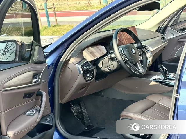BMW 5 series 2021 Синий из Китая, фото 2