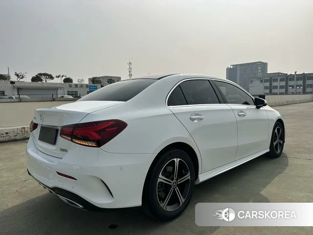 Mercedes-Benz A-Class 2022 Белый из Китая, фото 2