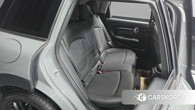 Mini Cooper Clubman 2021 Серебристо-серый из Кореи, фото 2