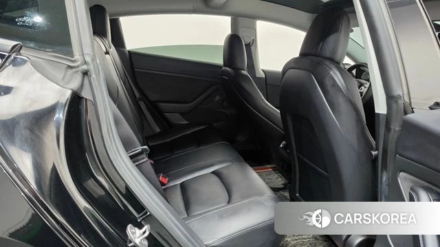 Tesla Model 3 2022 Черный из Кореи, фото 2