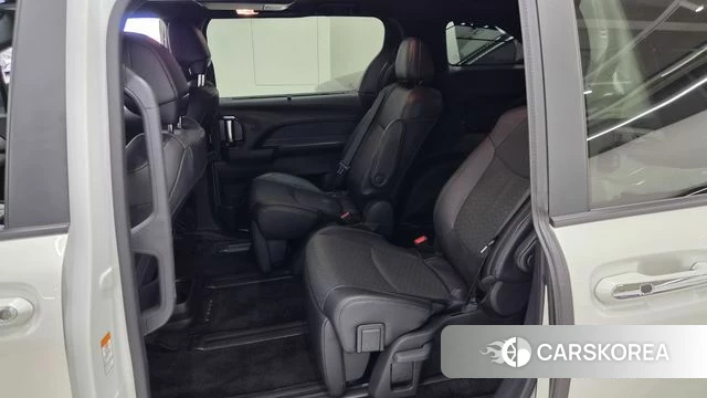 Toyota Sienna 4th Generation 2025 Белый из Кореи, фото 2