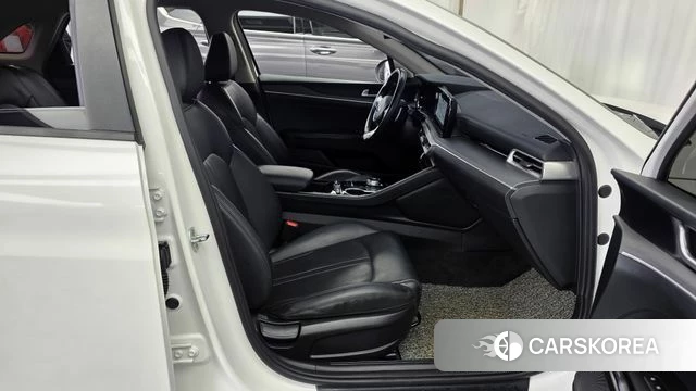 Kia K5 3rd generation 2021 Белый из Кореи, фото 2