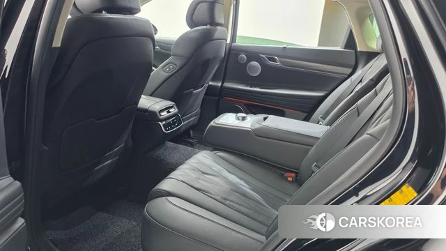 Genesis G80 (RG3) 2024 Черный из Кореи, фото 2