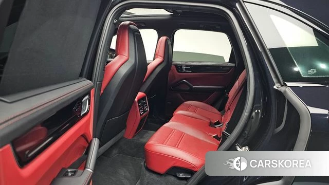 Porsche Cayenne (PO536) 2022 Черный из Кореи, фото 2