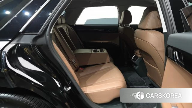 Hyundai Grandeur Hybrid (GN7) 2024 Черный из Кореи, фото 2