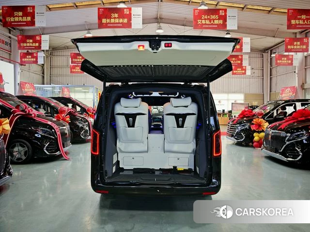 Mercedes-Benz Vito 2026 Черный из Китая, фото 2