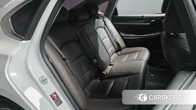 Hyundai Grandeur IG 2018 Белый из Кореи, фото 2