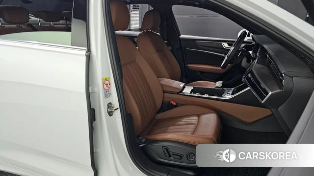 Audi A6 (C8) 2022 Белый из Кореи, фото 2