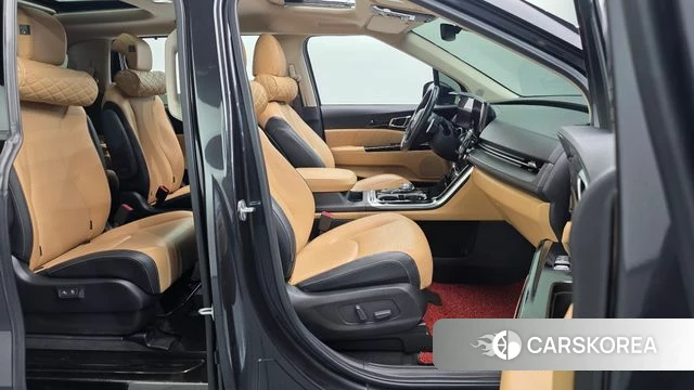 Kia Carnival 4th generation 2021 Серый из Кореи, фото 2