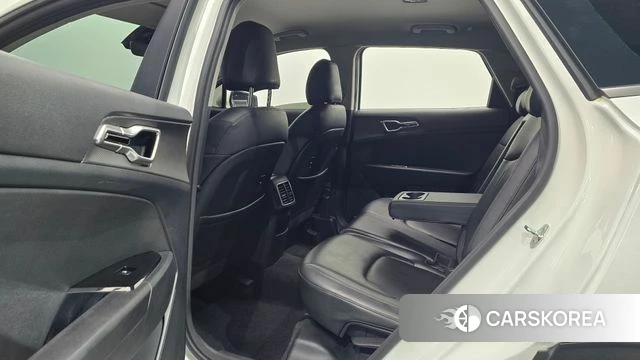 Kia Sportage 5th Generation 2022 Белый из Кореи, фото 2
