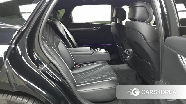 Genesis G80 (RG3) 2026 Черный из Кореи, фото 2