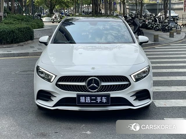Mercedes-Benz A-Class 2022 Белый из Китая, фото 2