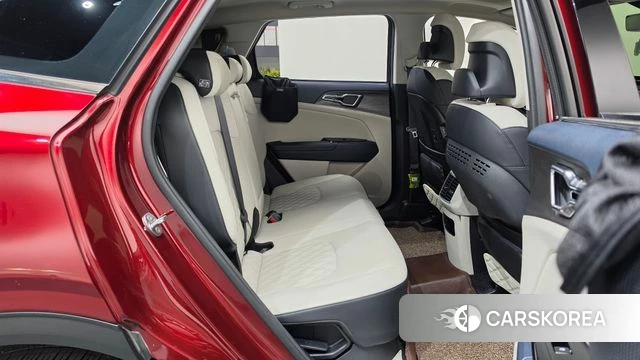 Kia Sportage 5th Generation Hybrid 2022 Красный из Кореи, фото 2
