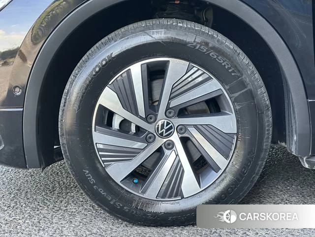 Volkswagen Tiguan L 2023 Черный из Китая, фото 2