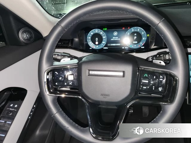 Land Rover Range Rover Evoque 2nd Generation 2025 Белый из Кореи, фото 2
