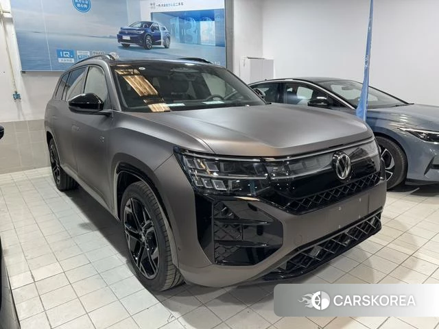 Volkswagen Teramont 2025 Коричневый из Китая, фото 2
