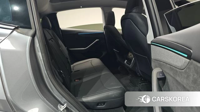 Tesla Model Y 2025 Серый из Кореи, фото 2