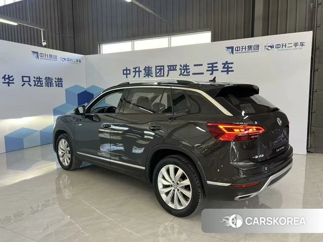 Volkswagen Tayron 2021 Черный из Китая, фото 2